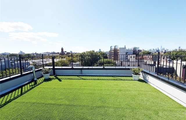 333 Tompkins Avenue unit: Ph2