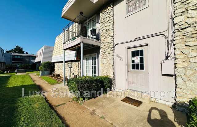 Photo of 6034 NW Expressway