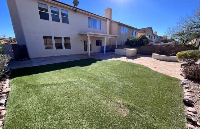 North East- 5 bedroom/ 2.5 bathroom single family home