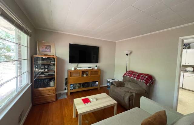 Knottingham Home Available