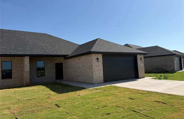 320 Woodstock Lane