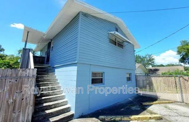 115 1/2 Lenox St.