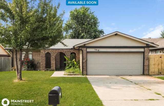 1018 Arlington Drive