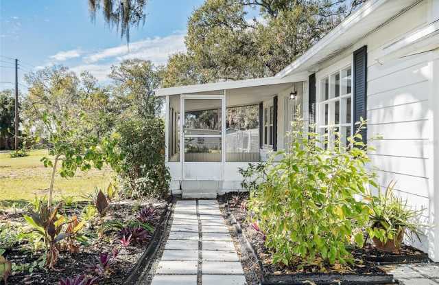 1317 W BELMAR STREET