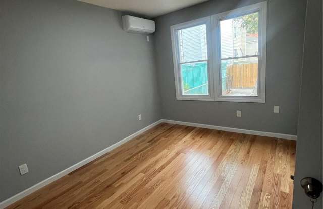 Photo of 59-33 48th Avenue unit: 2Nd Fl.