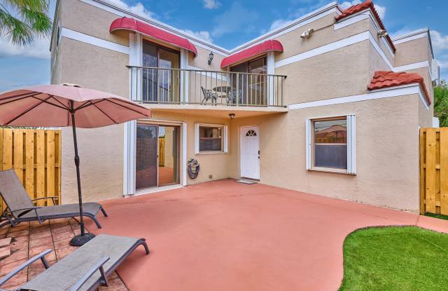 4065 Village Drive unit: D