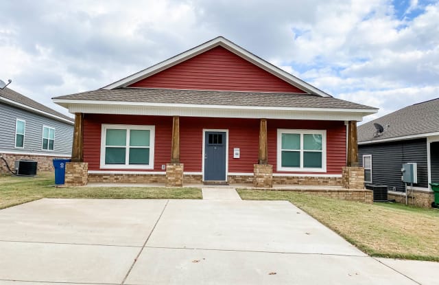 414 S Market - 414 South Market Street, Benton, AR 72015