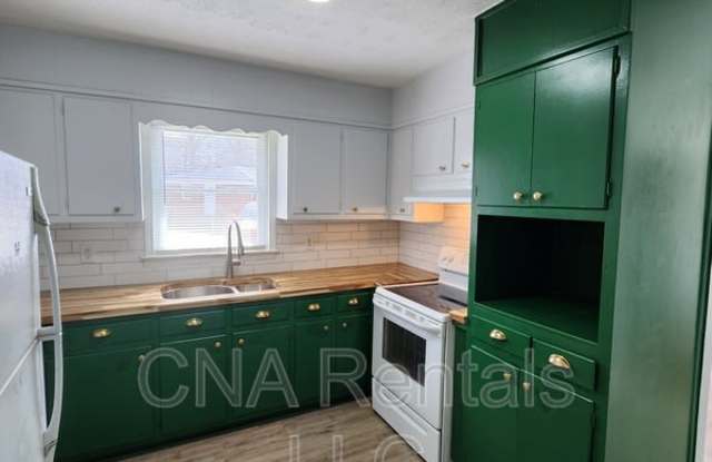 4504 Cemetery Street SW