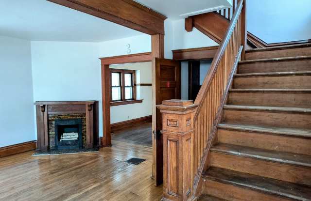 807 Normal Ct