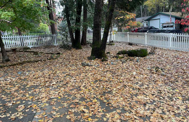 Magalia 2 bed 2 bath home with bonus room. Attached garage, private backyard