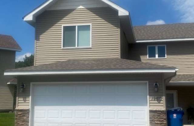 Fantastic 2 bedroom + loft in Sauk Rapids! - 1960 Peach Drive Northeast, Sauk Rapids, MN 56379