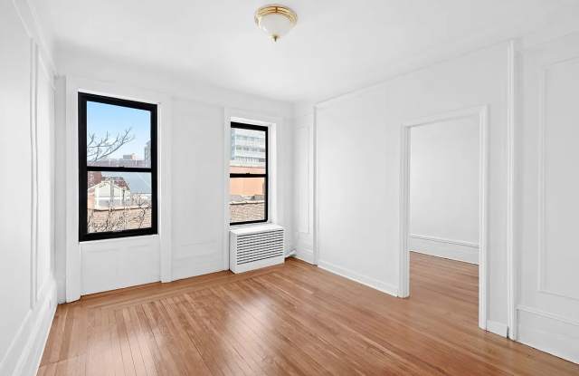 509 West 122nd Street