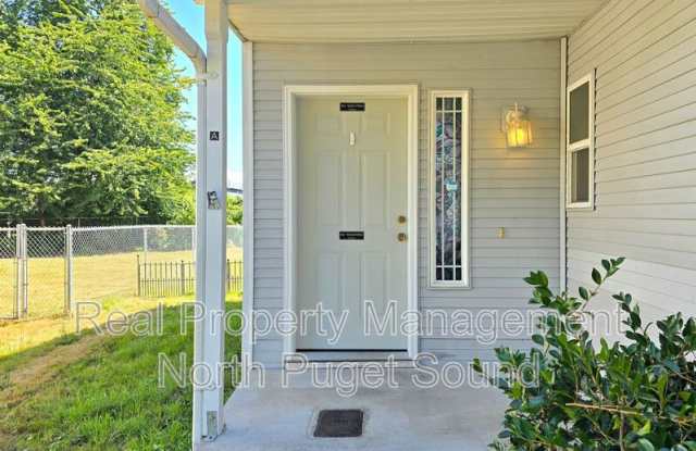 1205 Frontier Cir. E