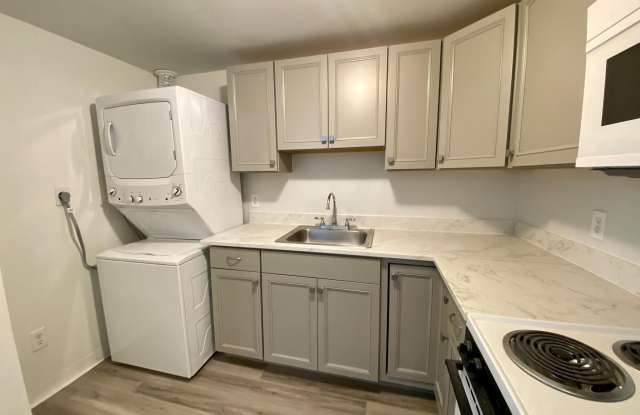 Photo of 901 S 2ND Street unit: B