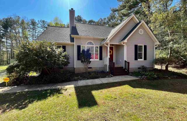 Photo of 565 Old Graham Road