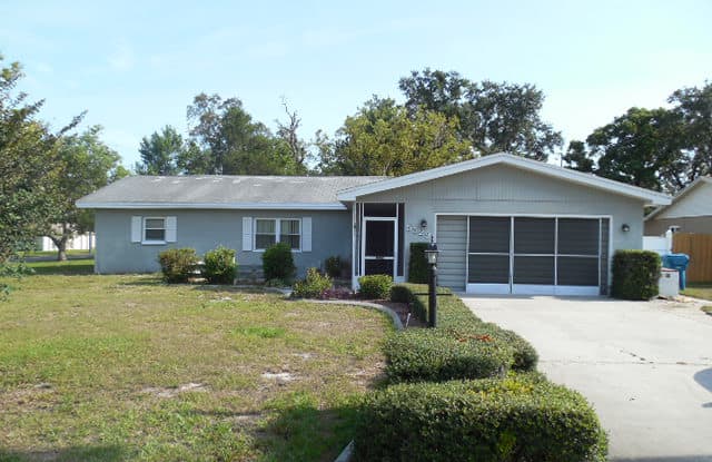 5529 Pinehurst Dr - 5529 Pinehurst Drive, Spring Hill, FL 34606