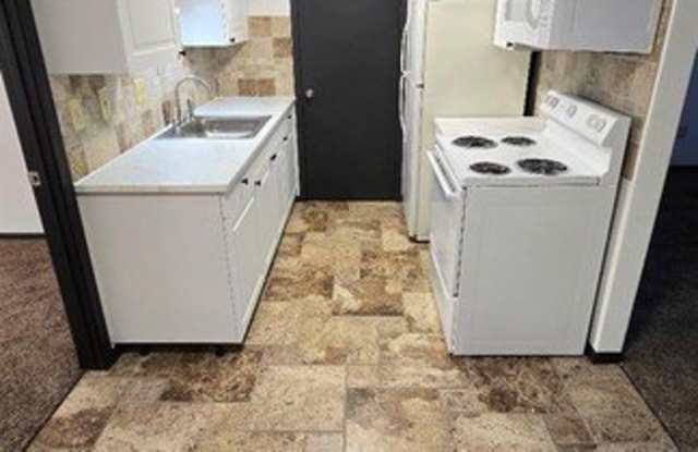 1908 Muren Boulevard