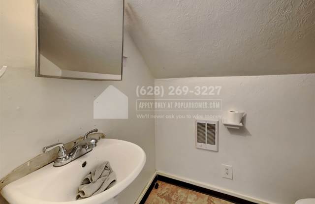 3007 Simmons Ave Unit B