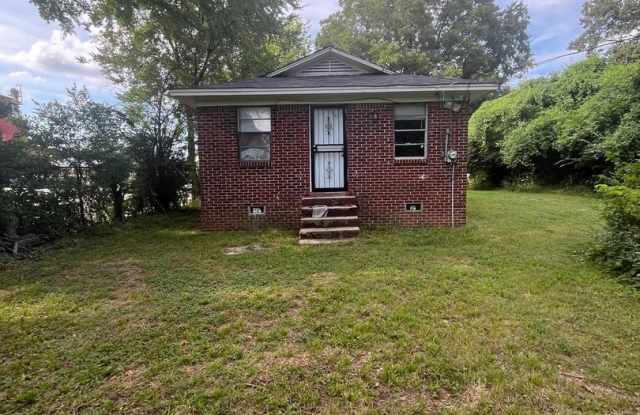 Photo of 2225 Riley Ave