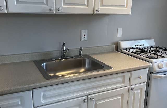 78 Lafayette Square, Unit 6