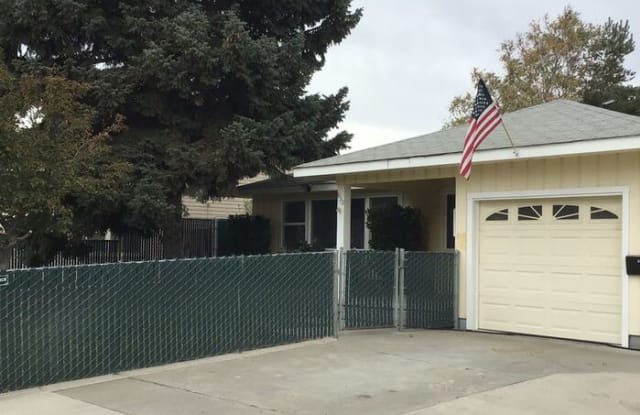 930 H Street - 930 H Street, Sparks, NV 89431