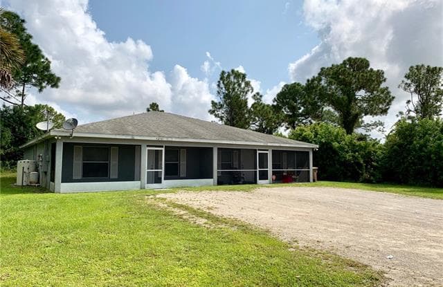 4748 28th ST SW - 4748 28th St SW, Lehigh Acres, FL 33973