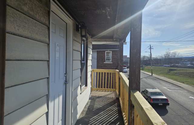 125 River Street
