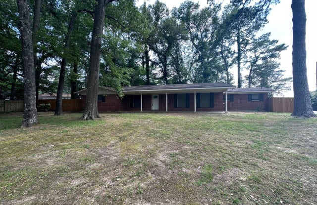 9258 Hillside Avenue - 9258 Hillside Avenue, Shreveport, LA 71118