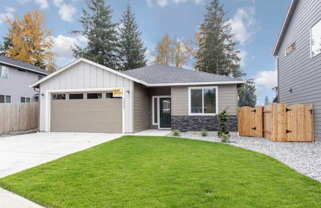 BRAND NEW- One Story- 1/2 off First Month's Rent!