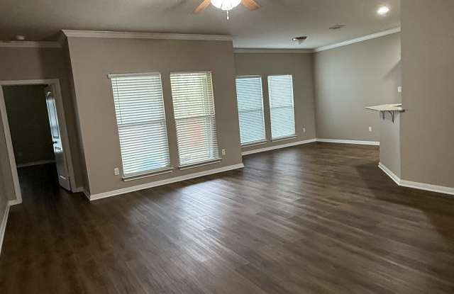 5616 Foxborough Drive