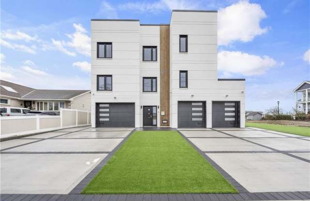 72 Washington Avenue