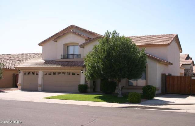 16146 N 158th Avenue