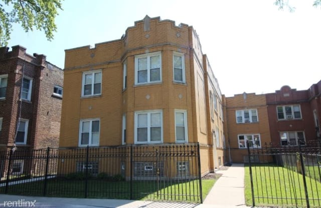 2425 N Tripp Ave 1 - 2425 North Tripp Avenue, Chicago, IL 60639