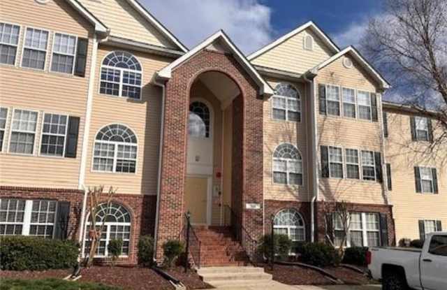331 Ivy Glen Court Winston Salem NC apartments for rent