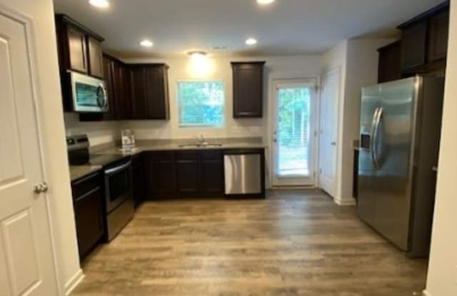 Photo of 3336 Ivey Wood Lane - 1