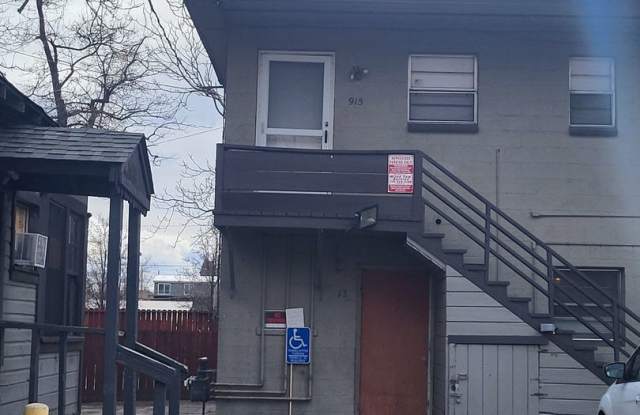 Photo of 915 Willow St - 1BR apartment