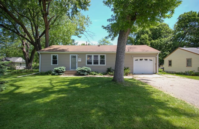 8507 Wentworth Ave. S. - 8507 Wentworth Avenue South, Bloomington, MN 55420