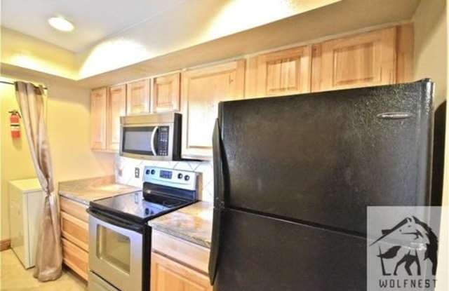 9194 S Jefferson Pl Unit 2C