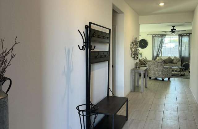 11445 W EDGEMONT Avenue