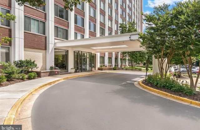 11801 ROCKVILLE PIKE unit: 910