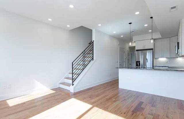 Photo of 503 W NORRIS STREET
