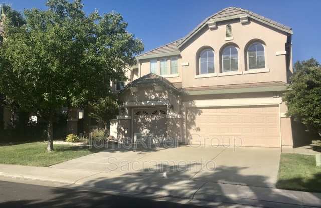 9781 Nature Trail Way