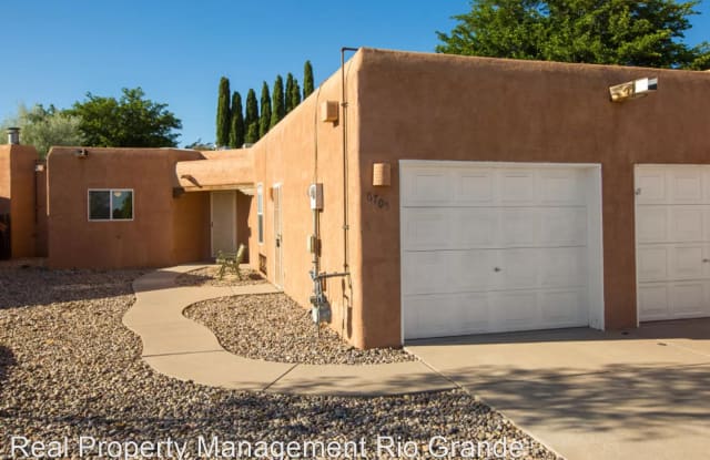 6705 Kelly Ann Rd NE - 6705 Kelly Ann Road Northeast, Albuquerque, NM 87109