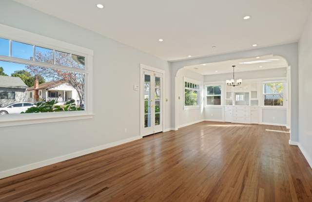 135 North Alisos Street