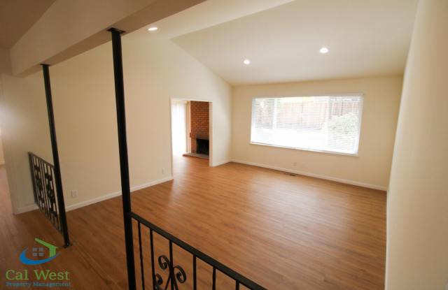 $4195-Remodeled 3 Bed/2Bath Sunnyvale Home near Ponderosa Park