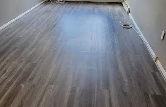 82-76 Country Pointe Circle