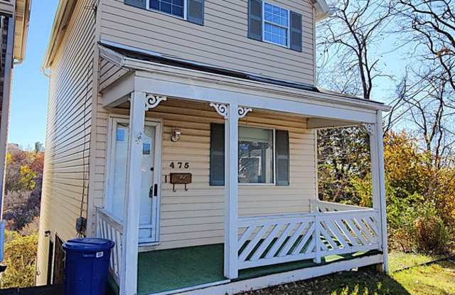 *Recently Updated 2BD/1.5BA Single Family Home Available for Rent in Mt Washington*