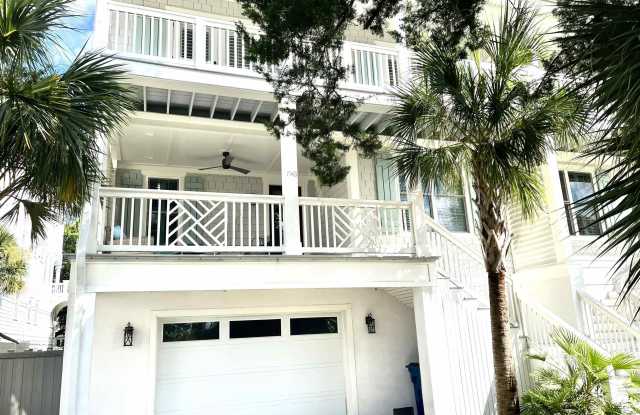1548 Ocean Boulevard