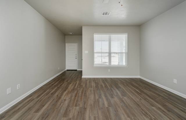 1131 Trellis Pass - Orchid