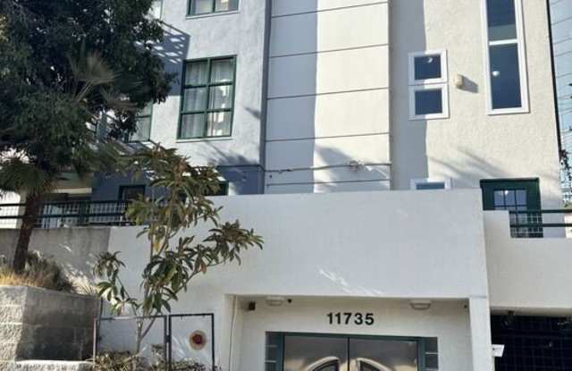 11735 Dorothy St unit: 2